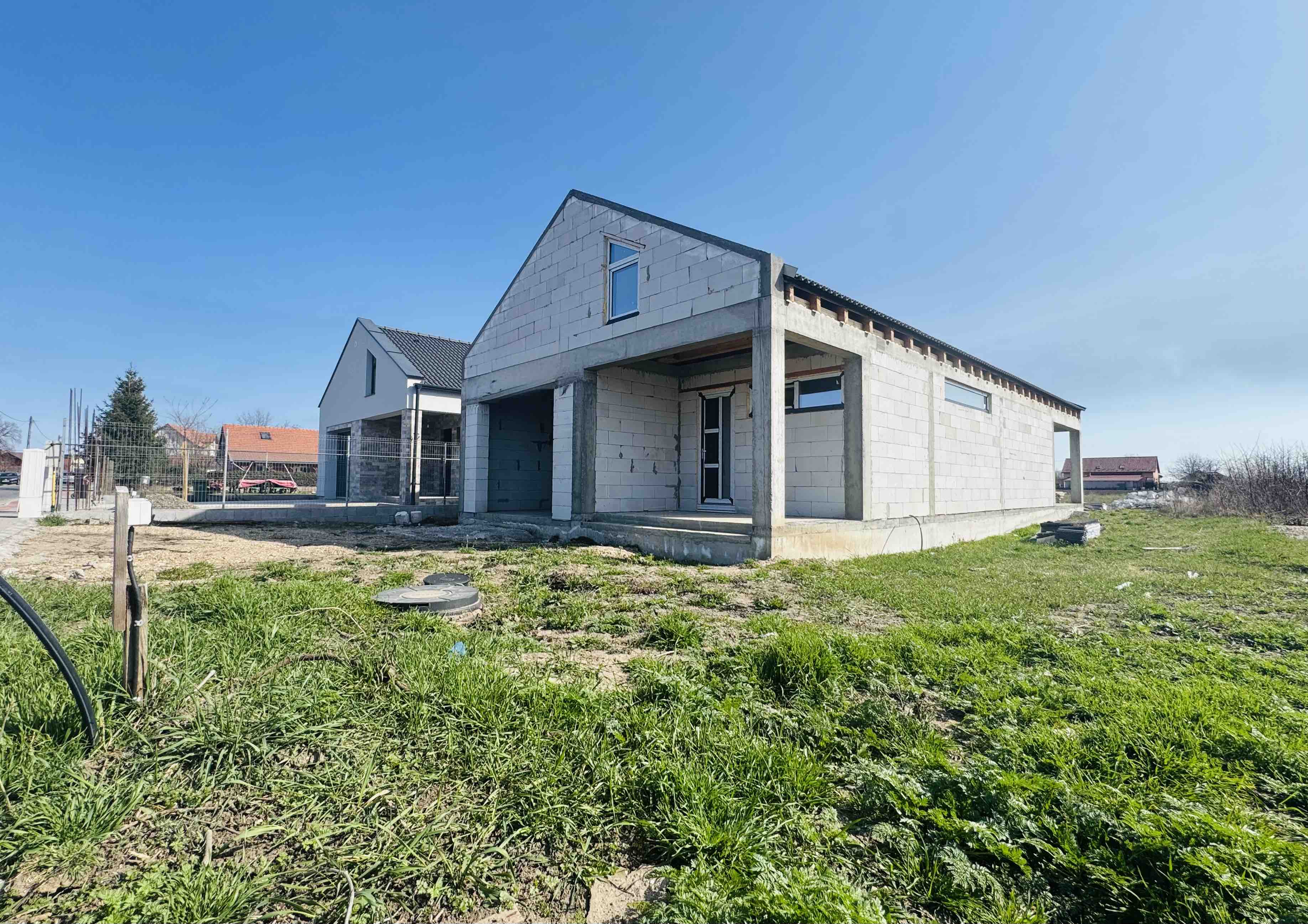 2_Casă de vânzare - Sântăul Mic - 114.900 €