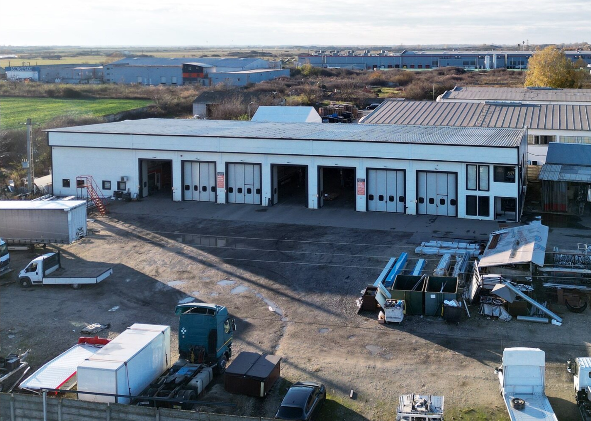 3_Hala de productie / depozitare / Service / Logistica - Calea Borsului - 2 200 000 €