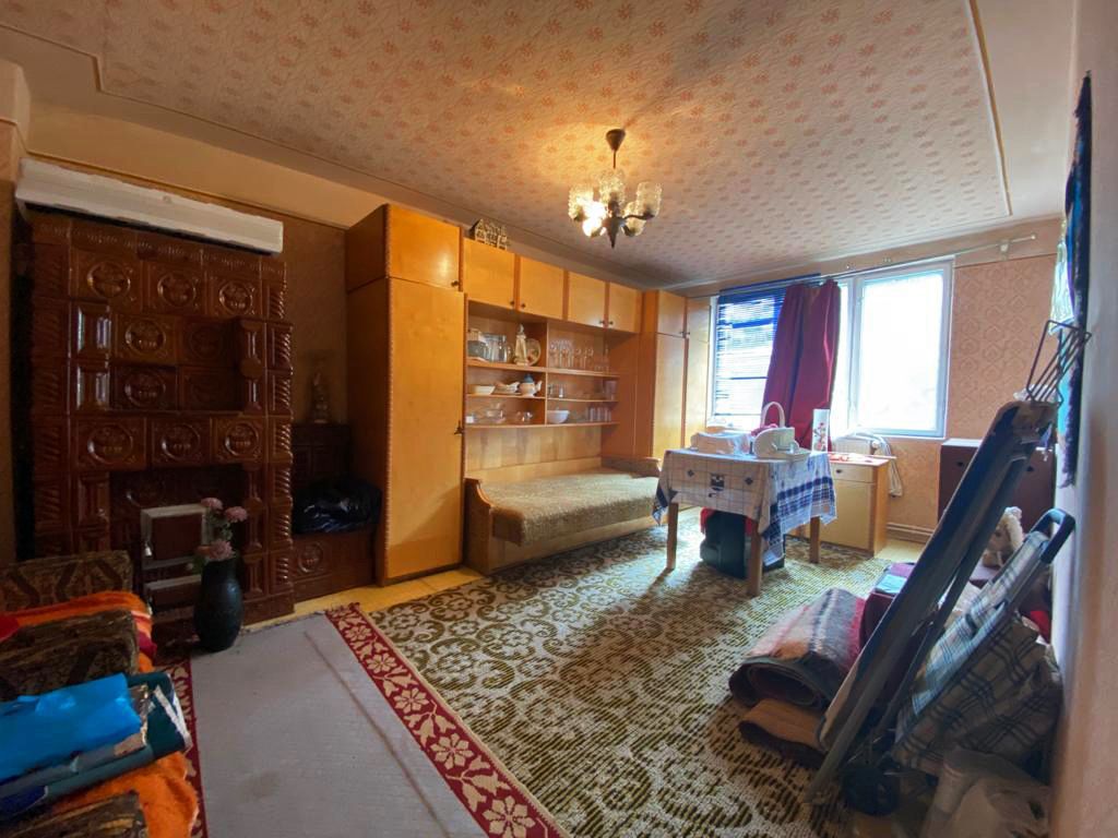 2_Apartament cu 3 camere - Oradea - 72 900 €
