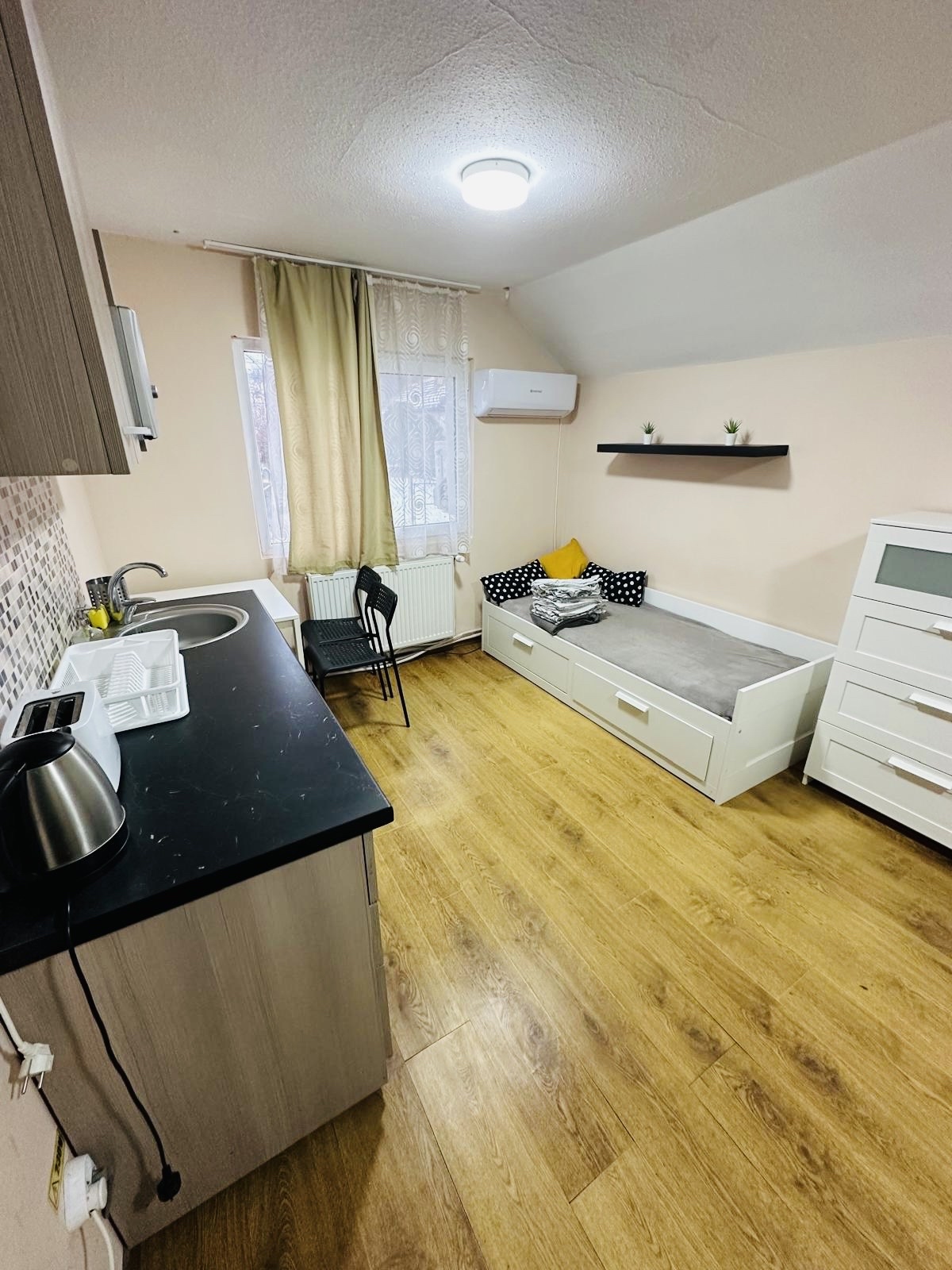 4_Oportunitate imobiliară - Strada Gheorghe Doja - 139 900 €