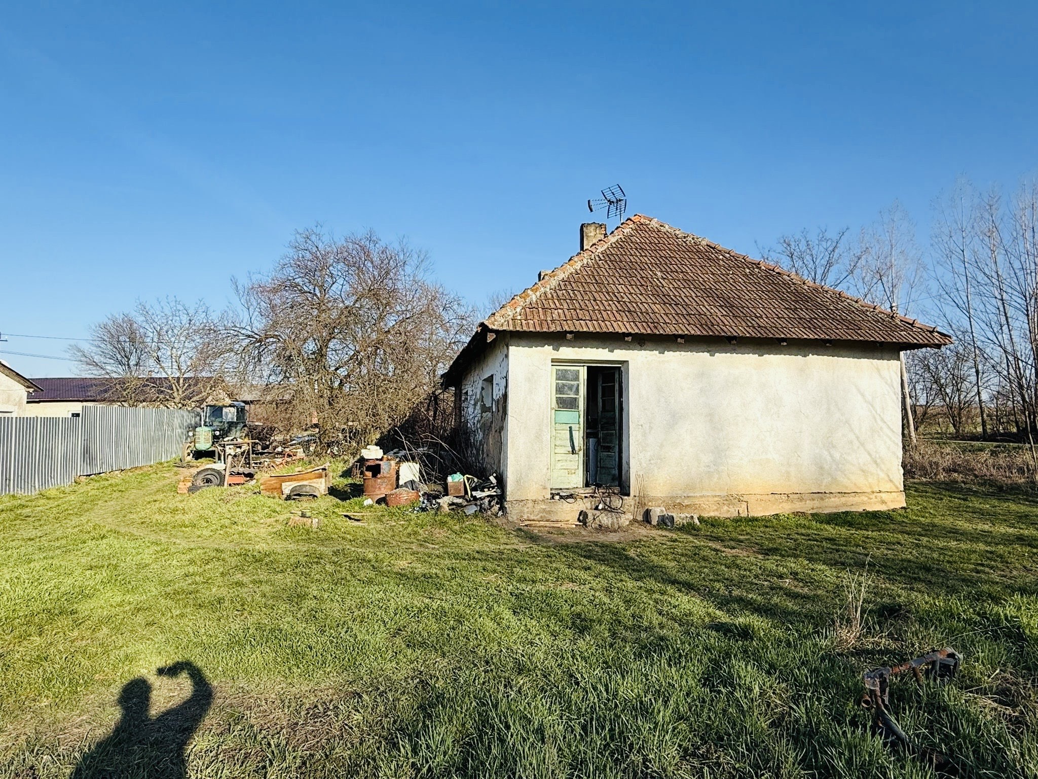 3_Casa de vânzare / spațiu comercial - Tăutelec  - 27 500 €