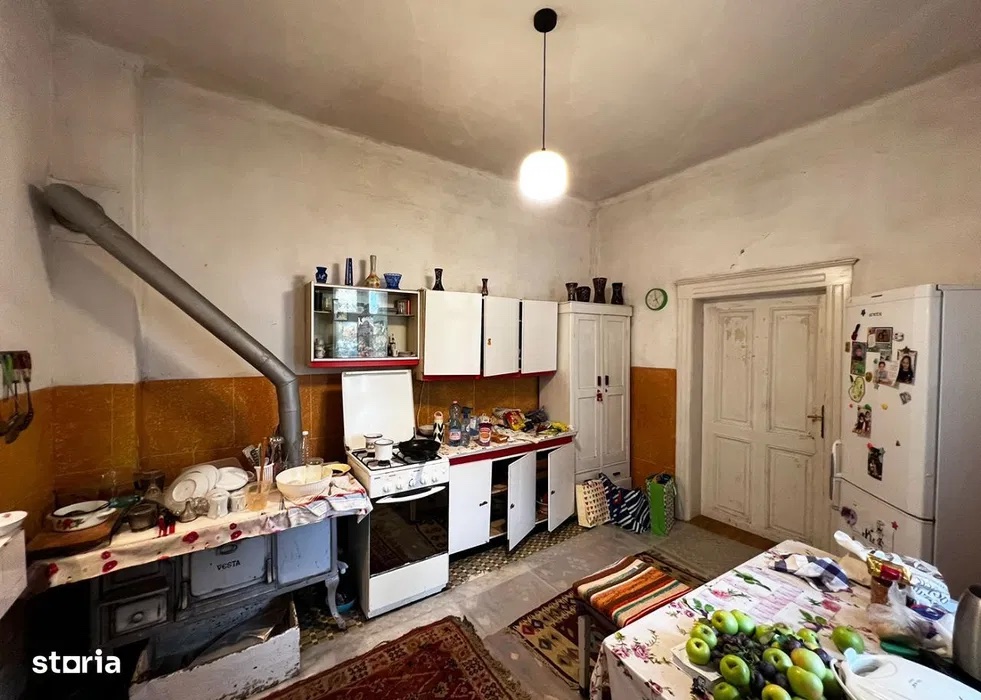 5_Casa de locuit in centrul orasului Alesd - 109 900 €