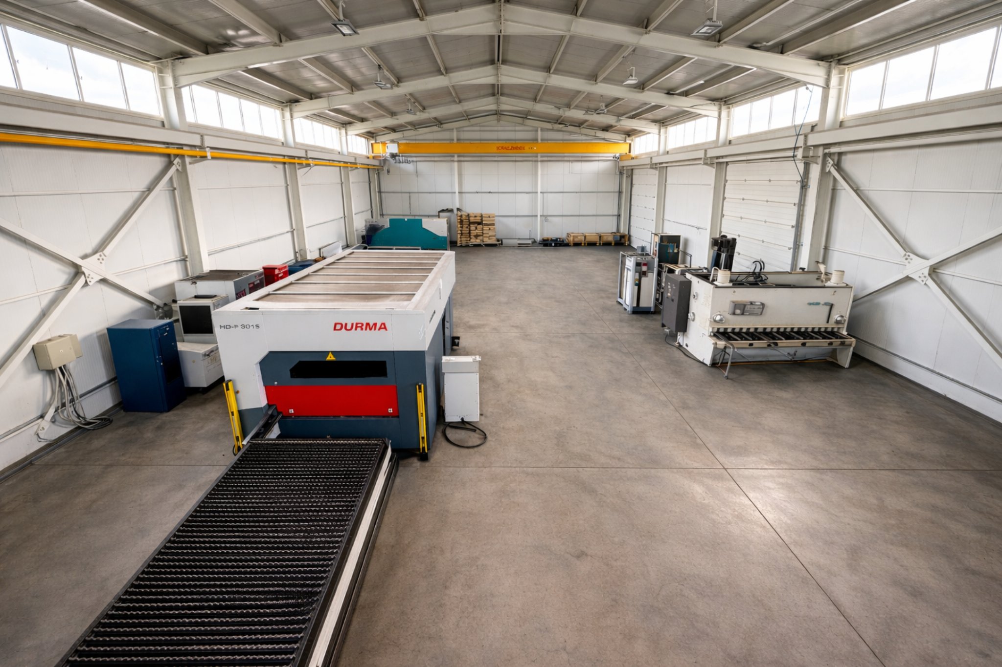 6_Complex industrial - Hala de productie - de depozitare -   Pret : 2 Milioane Euro 