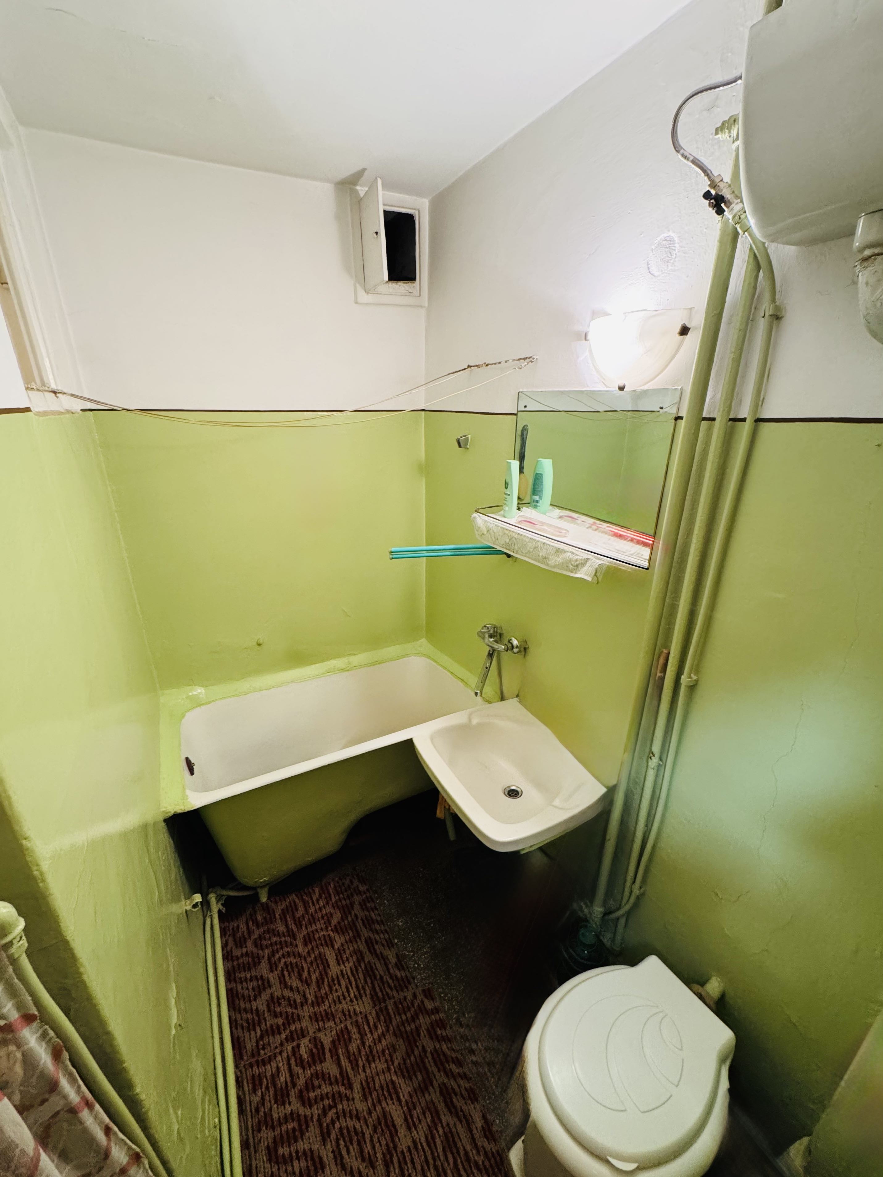 5_DE VÂNZARE - Apartament cu 2 camere - Decomandat - 74.900 €