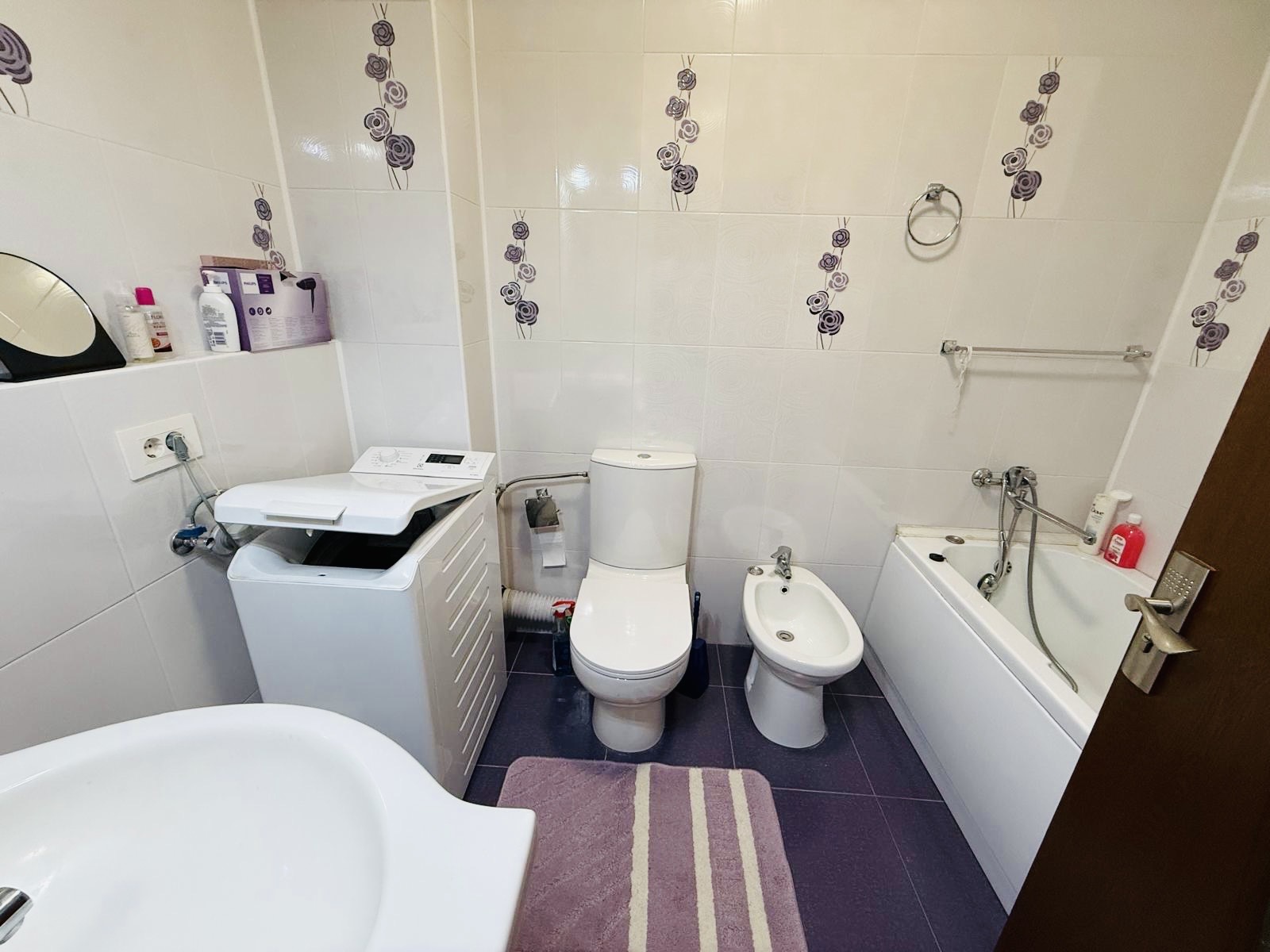 4_De închiriat – apartament 3 camere, Oradea - 500 €