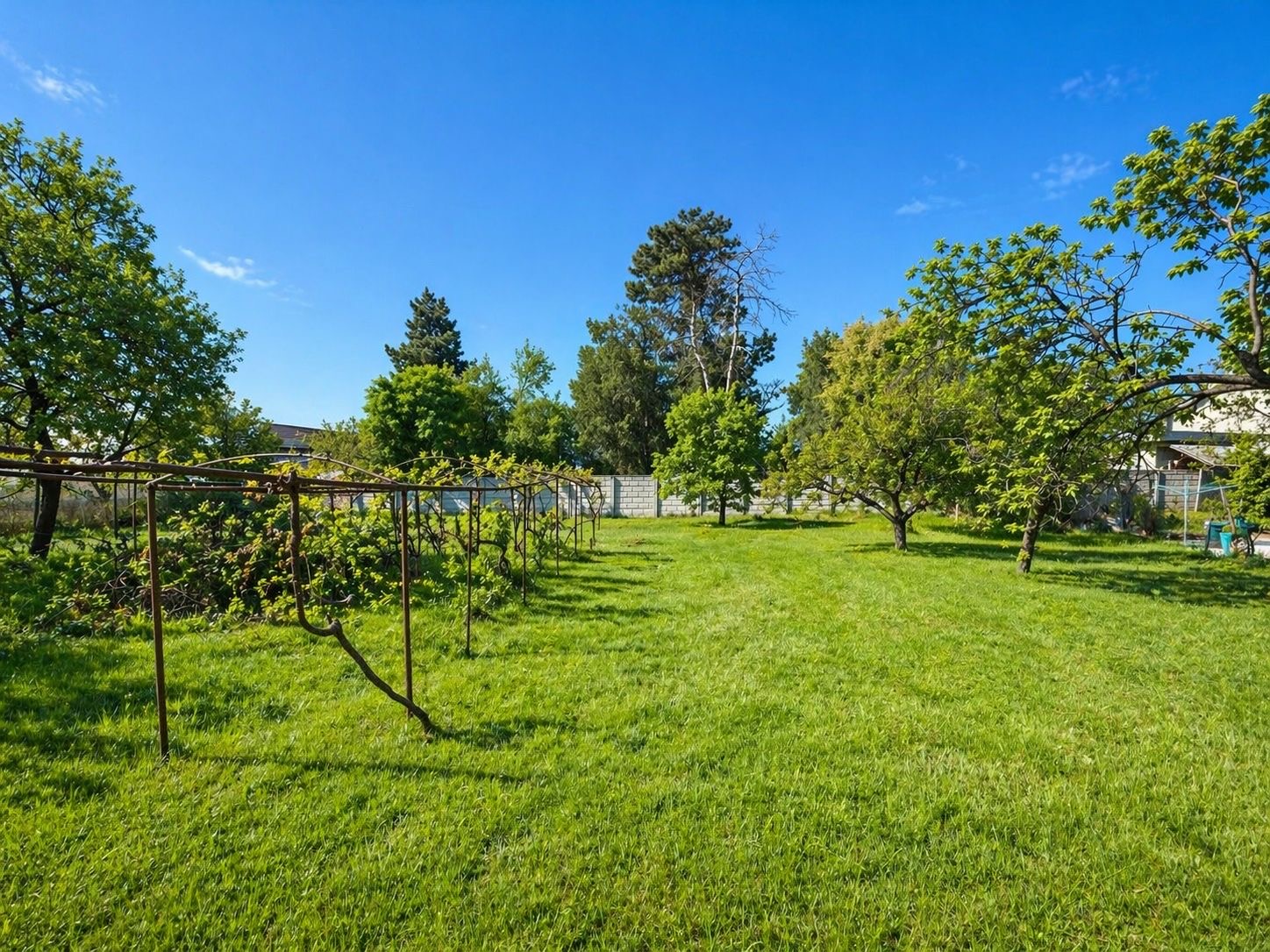 6_Casă de vânzare -cartier Episcopia Bihor - 91 500 €