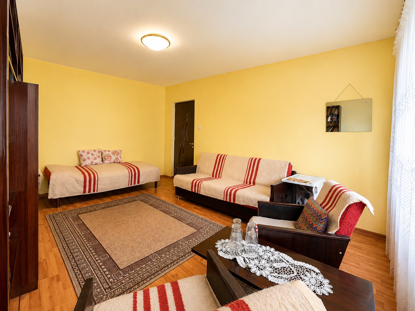 3_Apartamnt cu 2 camere - Decomandat - Parter - Rogerius - 79.000 €