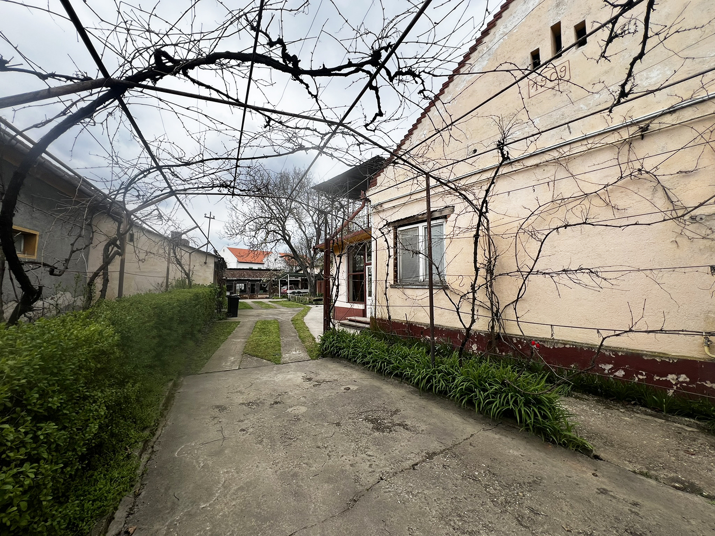 2_Conac boieresc / Casa generoasa cu 8 camere - SALARD 