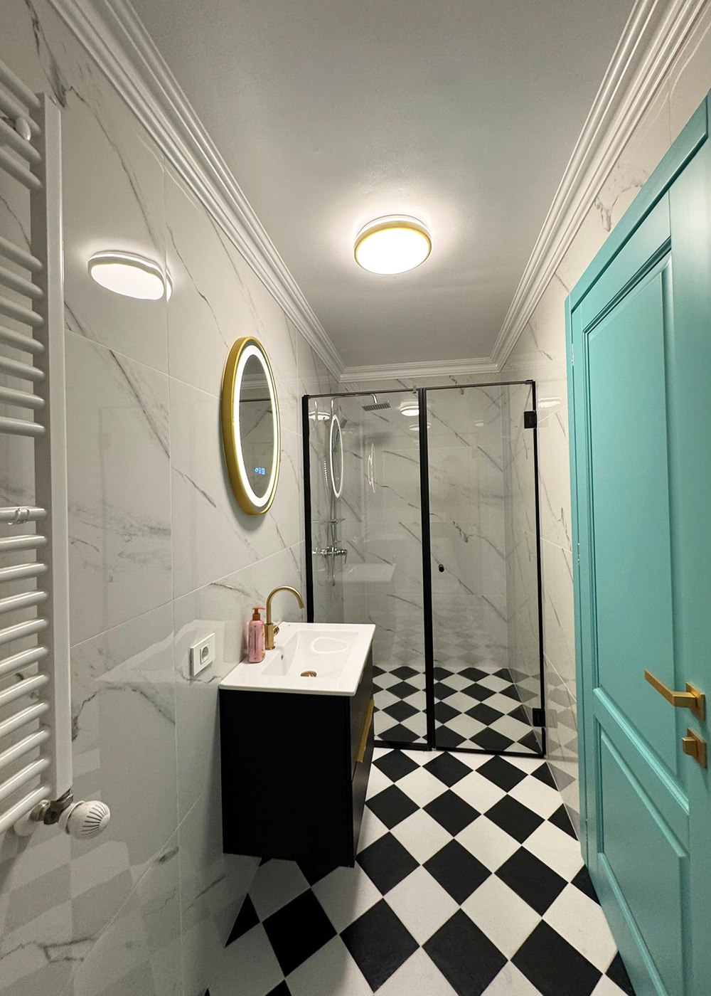 3_DE INCHIRIAT - Apartament / Birou / Cabinet - Str. Republici - pietonala - 450 €