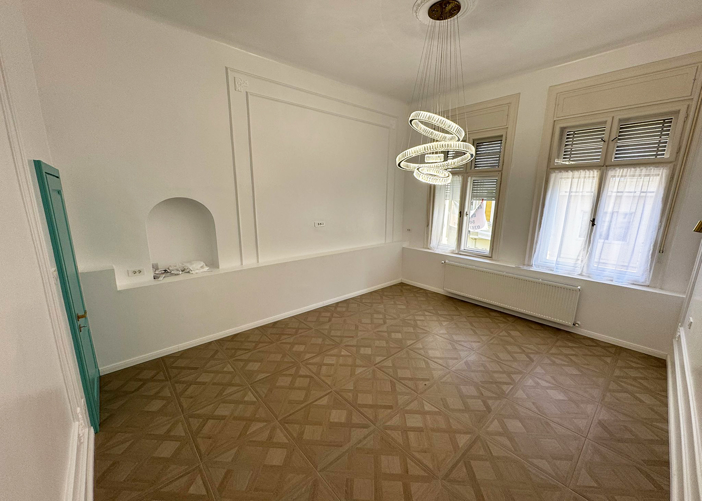 5_DE INCHIRIAT - Apartament / Birou / Cabinet - Str. Republici - pietonala - 450 €