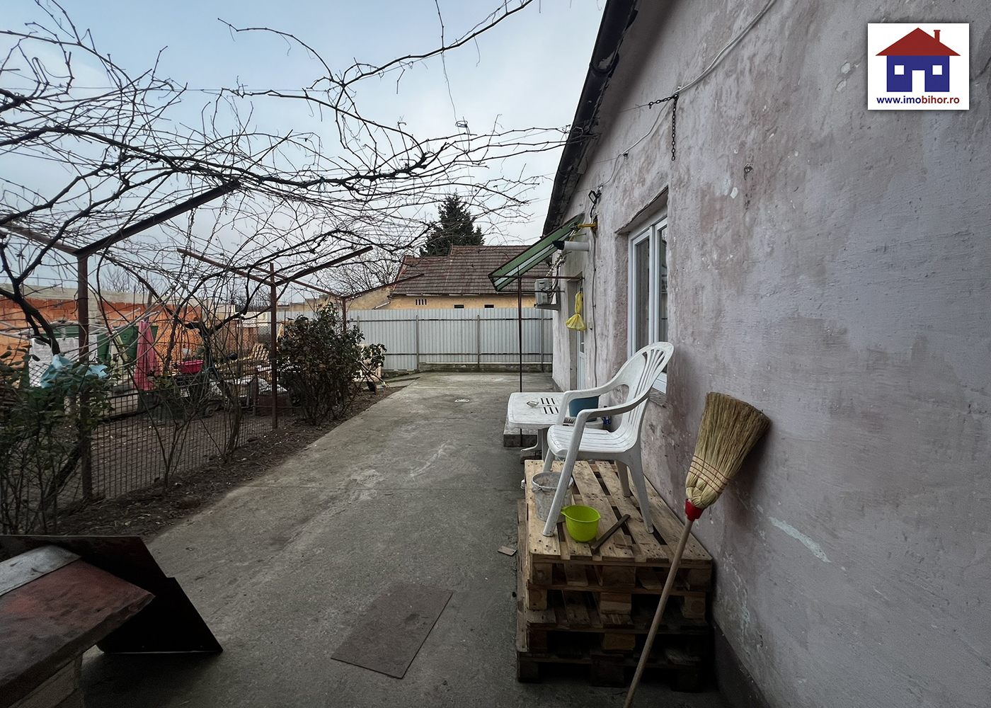 6_Casa / Spatiu comercial - Episcopia Bihor  - 111.000 €