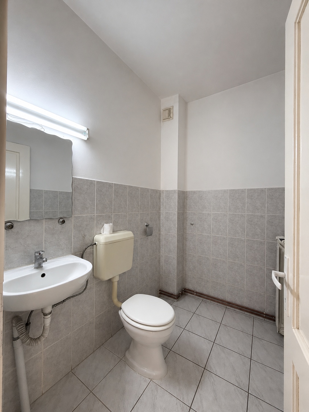 7_DE ÎNCHIRIAT – Spațiu pentru birouri / cabinet medical / sediu de firmă, zonă centrală, Oradea