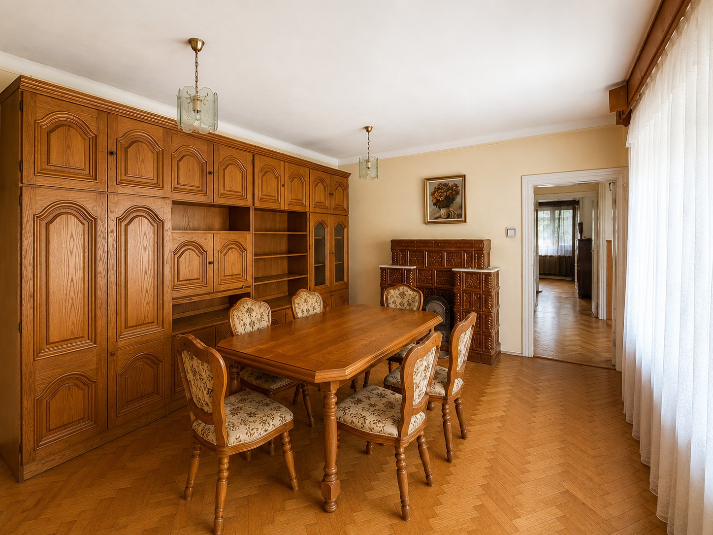 4_Casa cu 5 camere - Str. Closca - Zona Horea - 290.000 €