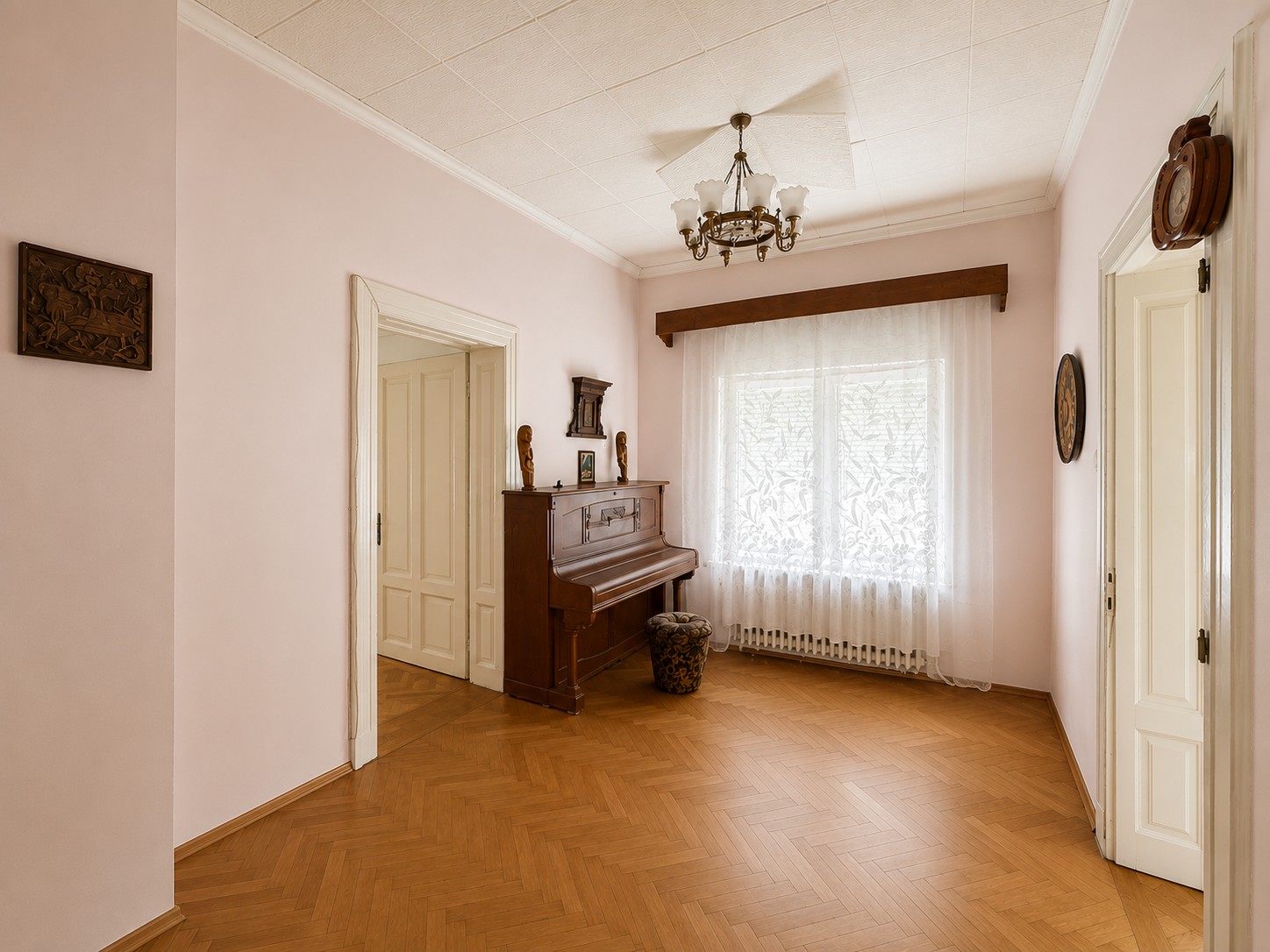 6_Casa cu 5 camere - Str. Closca - Zona Horea - 290.000 €