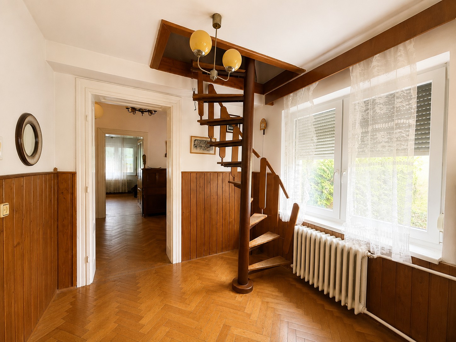10_Casa cu 5 camere - Str. Closca - Zona Horea - 290.000 €
