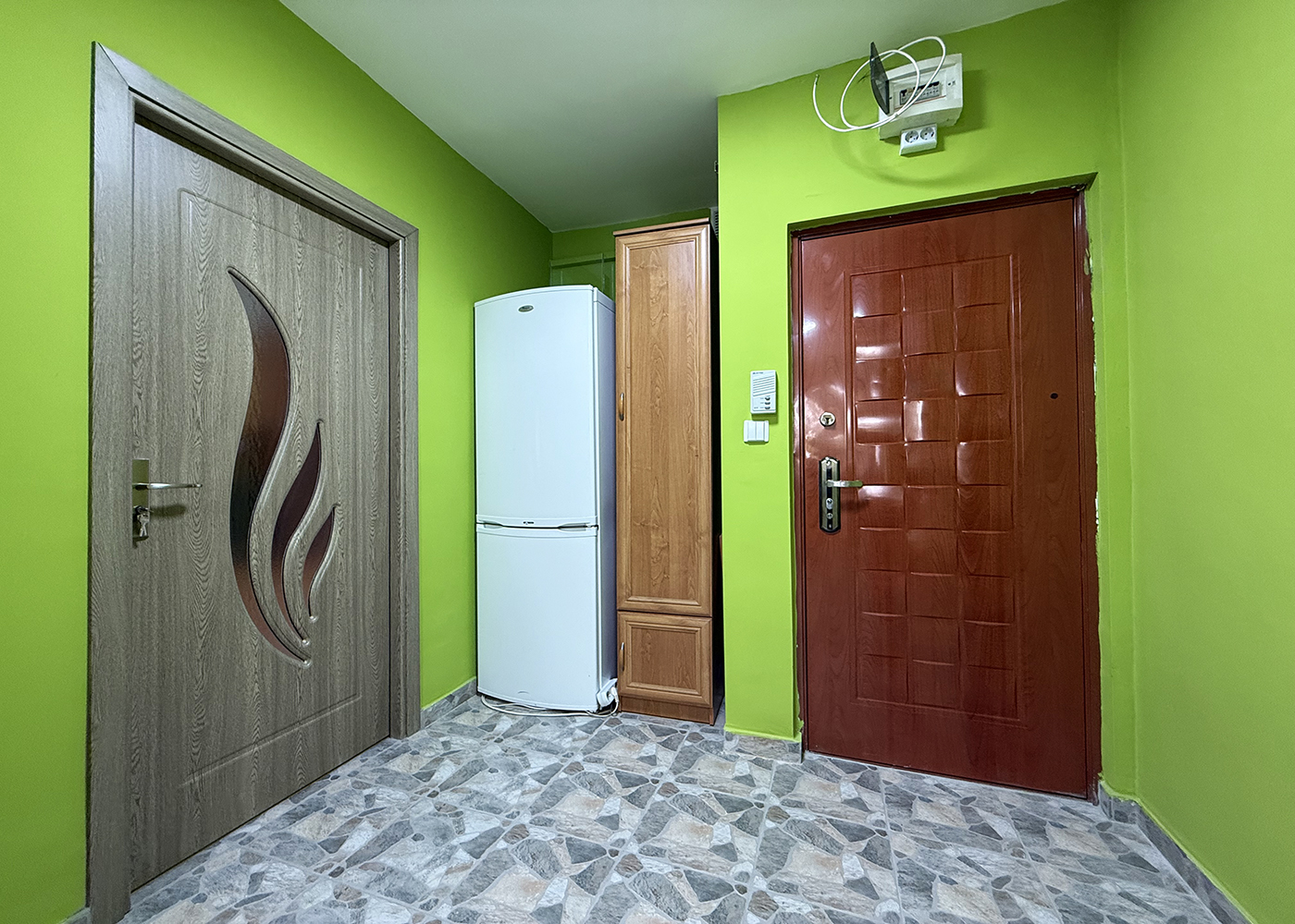 10_Ap. 2 camere - complet renovat - Rogerius - Etaj 3 - IMOBIHOR 