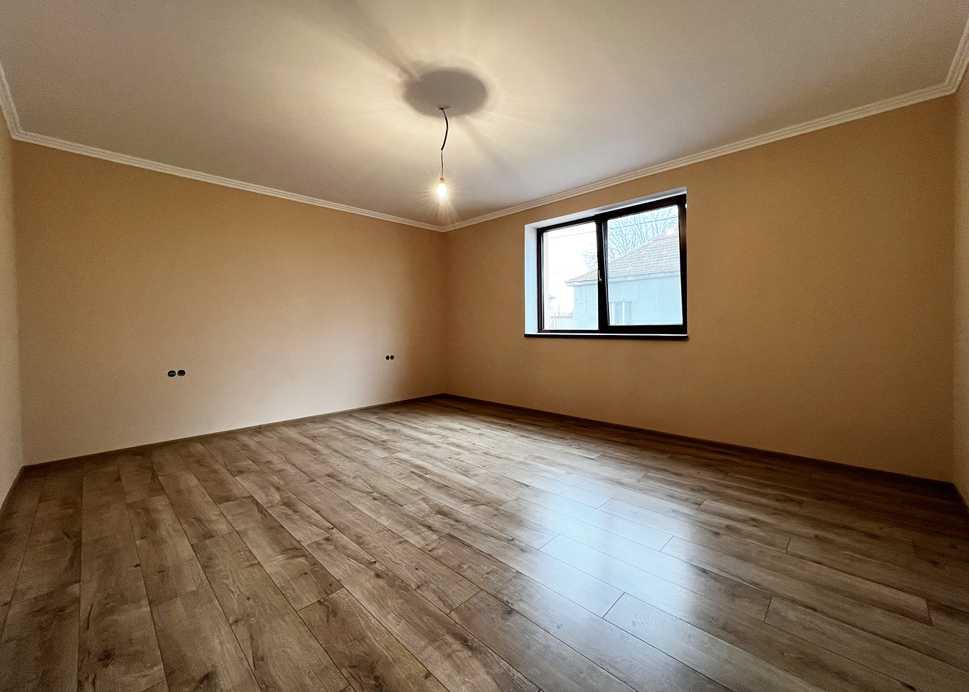 4_Casă familială de vânzare în localitatea Sântion, județul Bihor - 174.900 €